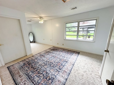 Charming Home for Sale in Summit, MS - image 19