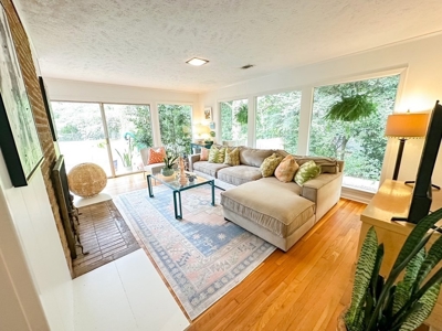 Charming Home for Sale in Summit, MS - image 13