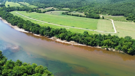 River Front Lot For Sale In Arkansas - image 2