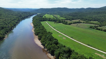 River Front Lot For Sale In Arkansas - image 1