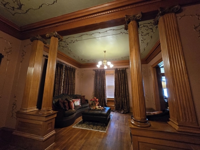 Large 3 Story Home For Sale in Alva, OK/ Bed & Breakfast - image 13