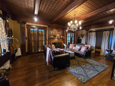 Large 3 Story Home For Sale in Alva, OK/ Bed & Breakfast - image 35
