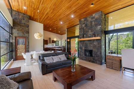 Costa Rica Turrialba Luxury Home with two Guest Homes - image 9