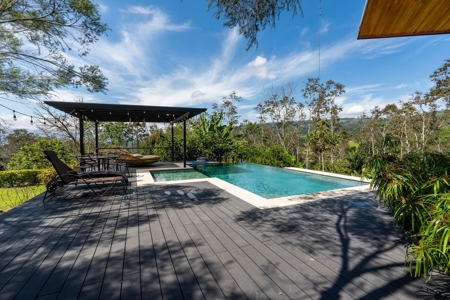 Costa Rica Turrialba Luxury Home with two Guest Homes - image 16