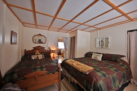 Lakefront Cabin For Sale at Vega State Park in Colorado - image 13