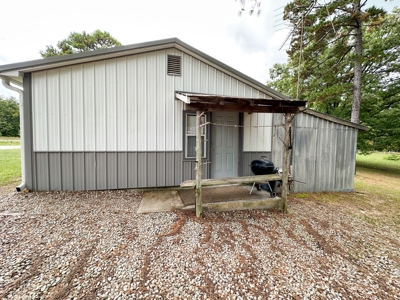 Home on 25.10 ± Acres for Sale in Jadwin, Missouri - image 35