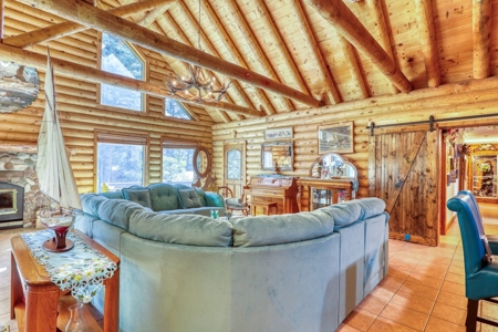 Gorgeous Custom Log Cabin Home For Sale - image 12