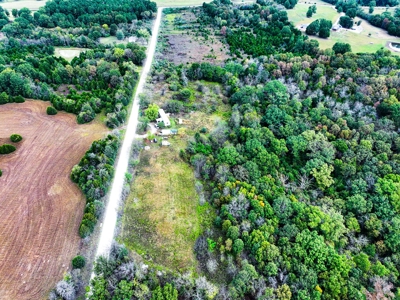20 acres m/l of gorgeous oak woods w/electric, well, septic - image 4