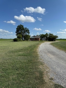 160 Acre Property! Tremendous Hay Producer! - image 2