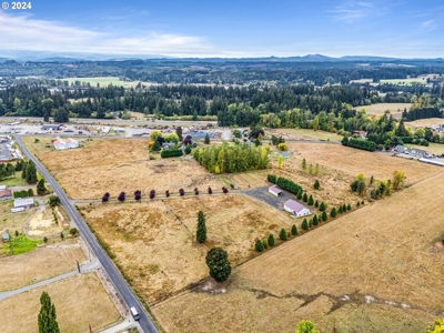 Incredible Country Living - Build Your Dream Home! - image 18