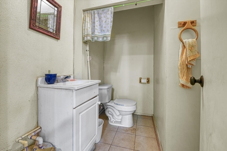 Unique Commercial Investment Property - image 13