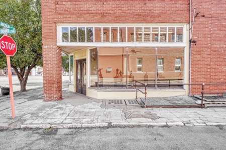 Unique Commercial Investment Property - image 2