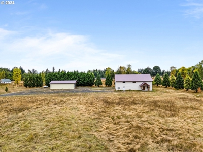 12-Acre Residential Land With Utilities -  Nearby Toledo, WA - image 10