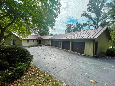 Home For Sale In Crockett's Cove Wytheville VA - image 6