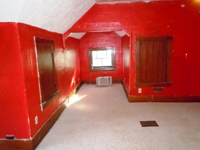 Home For Sale In Logan Iowa - image 24