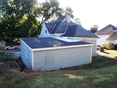 Home For Sale In Logan Iowa - image 6