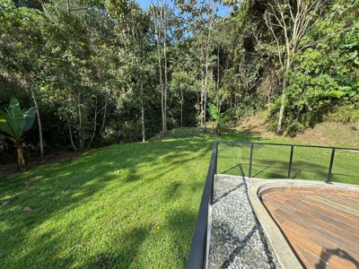 Contemporary living in the heart of nature - image 3