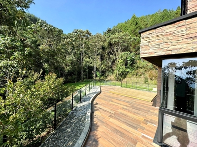 Contemporary living in the heart of nature - image 2