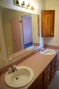 No Reserve Highway Home & Acreage Auction, Meeker, OK - image 32