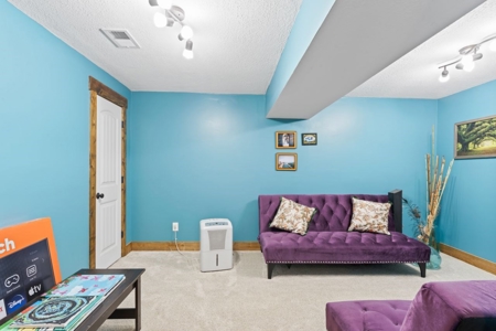 9+ Acres And Ranch Home For Sale Cameron Mo - image 40