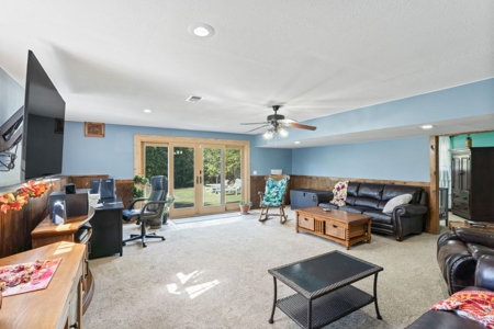 9+ Acres And Ranch Home For Sale Cameron Mo - image 41