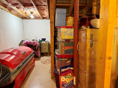 Home For Sale In Rural Retreat VA - image 32