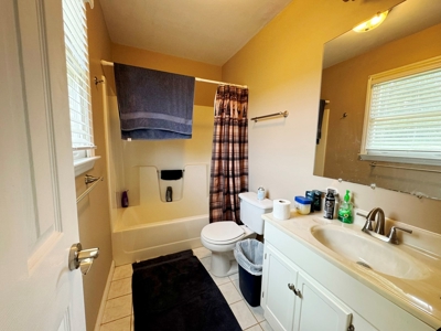 Home For Sale In Rural Retreat VA - image 18