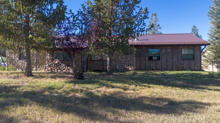 Large Family Home for Sale in Silver Cliff, CO - image 2