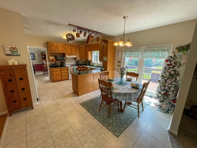 Home For Sale Near Golf Course In Wytheville VA - image 13