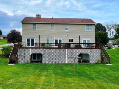 Home For Sale Near Golf Course In Wytheville VA - image 5