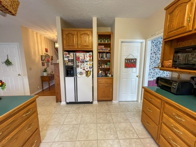 Home For Sale Near Golf Course In Wytheville VA - image 11