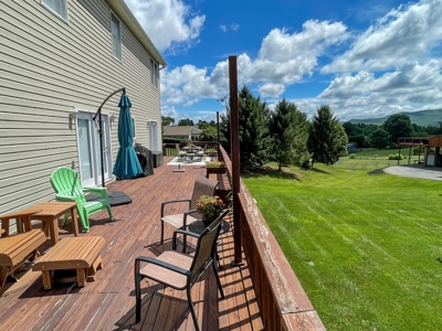 Home For Sale Near Golf Course In Wytheville VA - image 32
