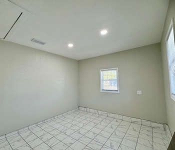 Newly Renovated Home For Sale In Cozad NE - image 15