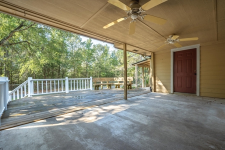 Move In Ready Holly Lake Ranch Home East Texas Wood County - image 31