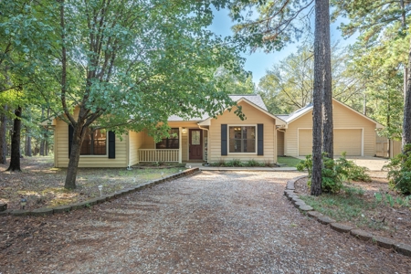 Move In Ready Holly Lake Ranch Home East Texas Wood County - image 2