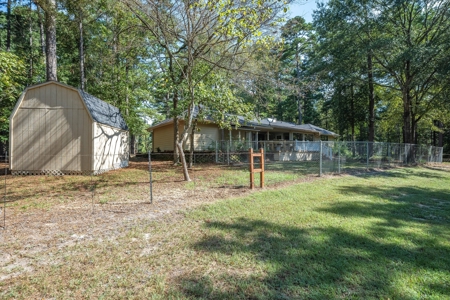 Move In Ready Holly Lake Ranch Home East Texas Wood County - image 37