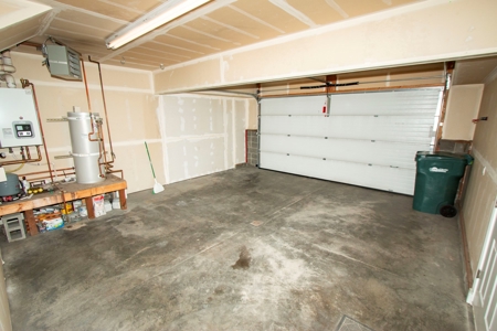 Townhome-Style Condo for Sale in Eagle River, Alaska - image 25