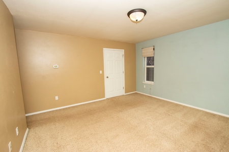 Townhome-Style Condo for Sale in Eagle River, Alaska - image 17