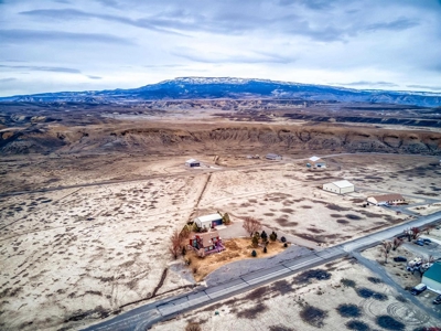 Colorado Fly In Fly Out Property in Delta Colorado For Sale - image 11