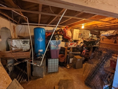 Investment Property for Sale in WIllis VA! - image 11