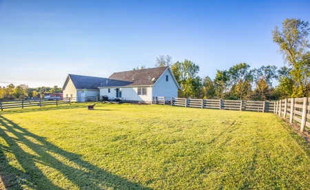 2,600 sq. ft. Cape Cod in Delaware County, Sunbury, Ohio - image 3