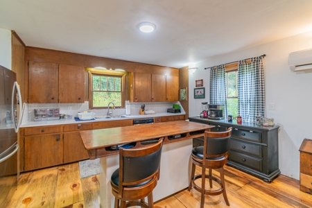 Restored 1930s Schoolhouse, Chesterfield  SC – Income-Poducing - image 25