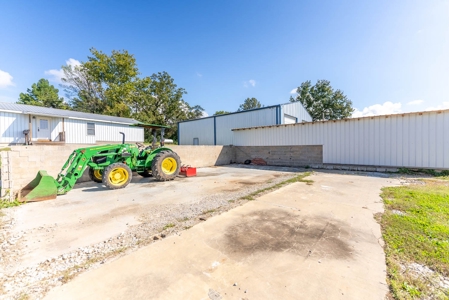Commercial Property | Office Building and 40 x 60 Shop - image 31