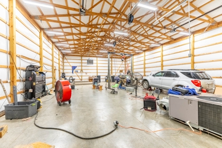 Commercial Property | Office Building and 40 x 60 Shop - image 34