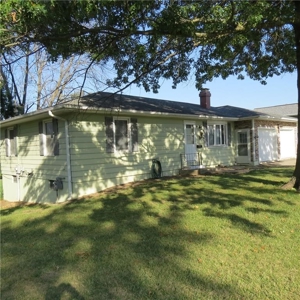 Charming 2-Bedroom Home in Stanberry, MO with Large Yard - image 14