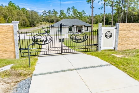 Country Home For Sale In Morriston, FL - image 21