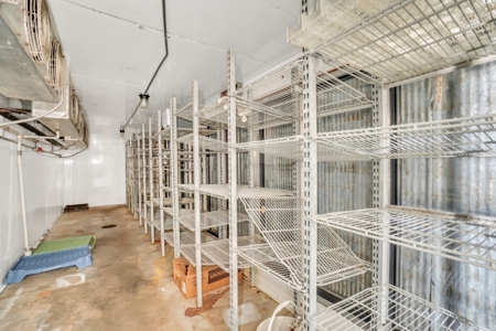 Commercial Property For Sale In Elk City, Oklahoma - image 11