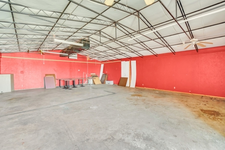 Commercial Property For Sale In Elk City, Oklahoma - image 17
