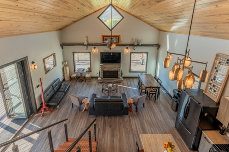 The Hayloft Ranch - Mountain Custom Log Home & Guest Houses - image 38