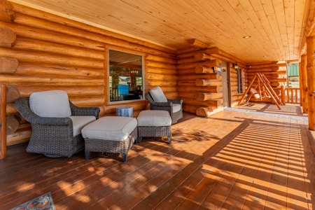The Hayloft Ranch - Mountain Custom Log Home & Guest Houses - image 11